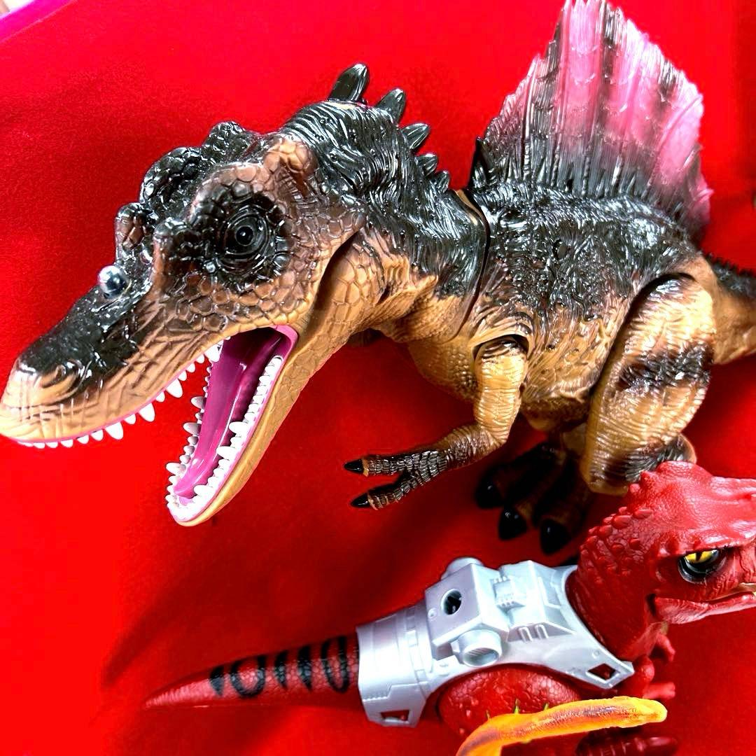 恐竜　フィギュア　60㎝　特大　大迫力　リアル　3体セットプラス頭部　T⑨