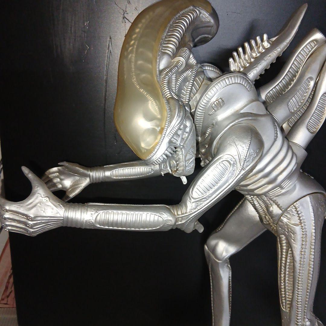 エイリアンフィギュア 可動式 シルバー 約30cm