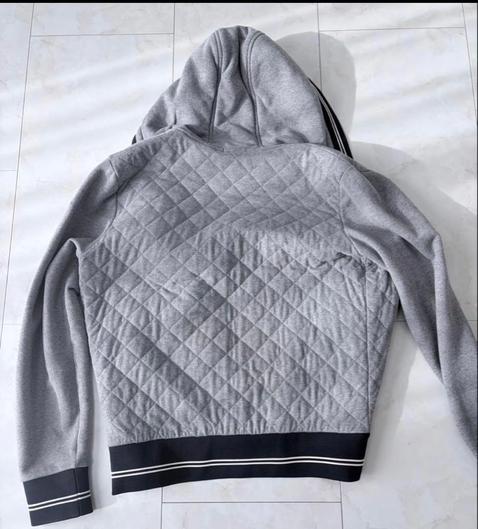 ヒ*デ様 MONCLER グレー キルティングパーカー サイズL