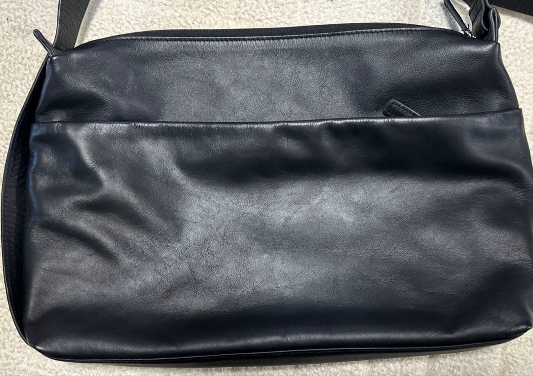 イアパピヨネearPAPILLONNER本革2WAYレザーショルダーバッグ