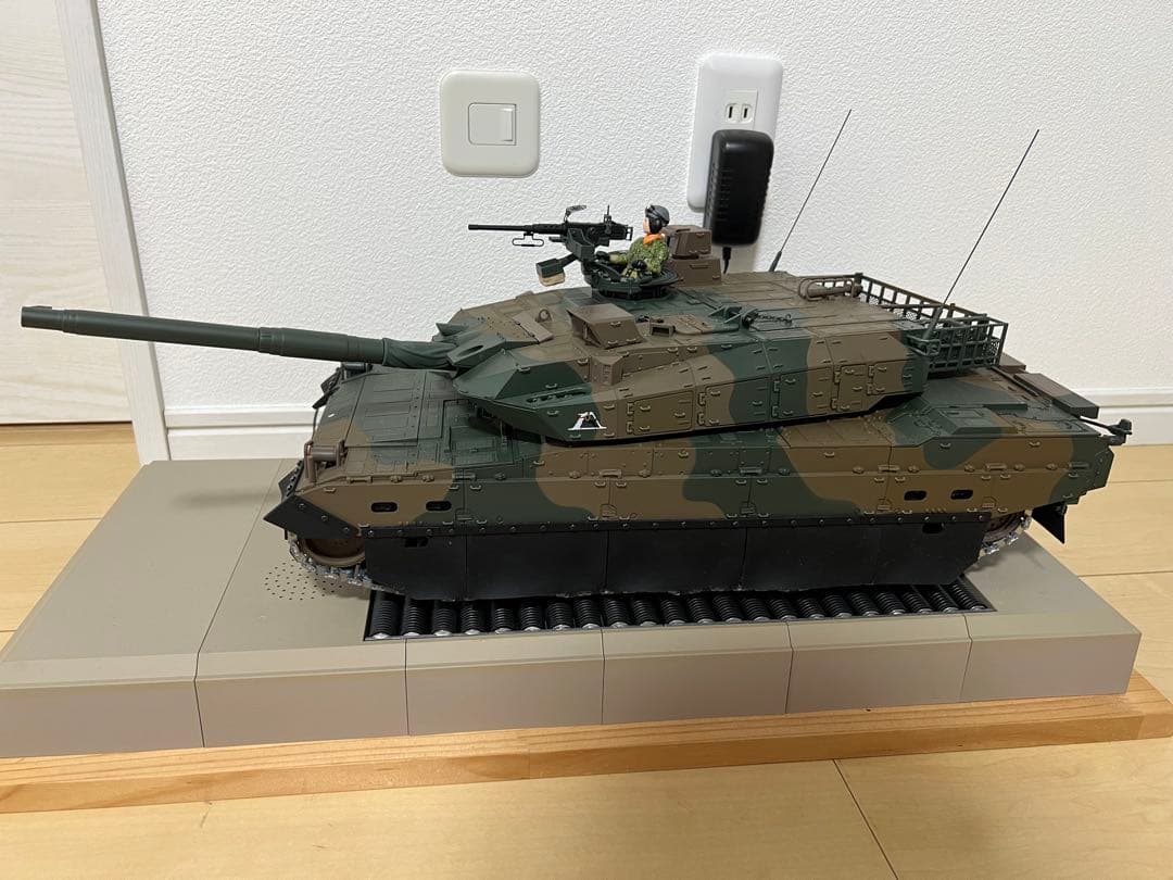 【完成品・動作確認済み】アシェット 週刊陸上自衛隊10式戦車をつくる