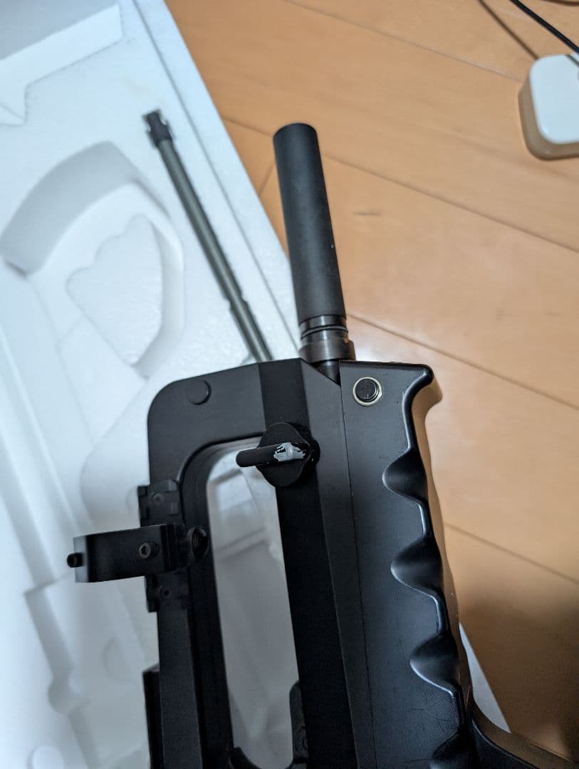 k*a様 東京マルイ スーパーバージョンFA-MAS 電動ガン