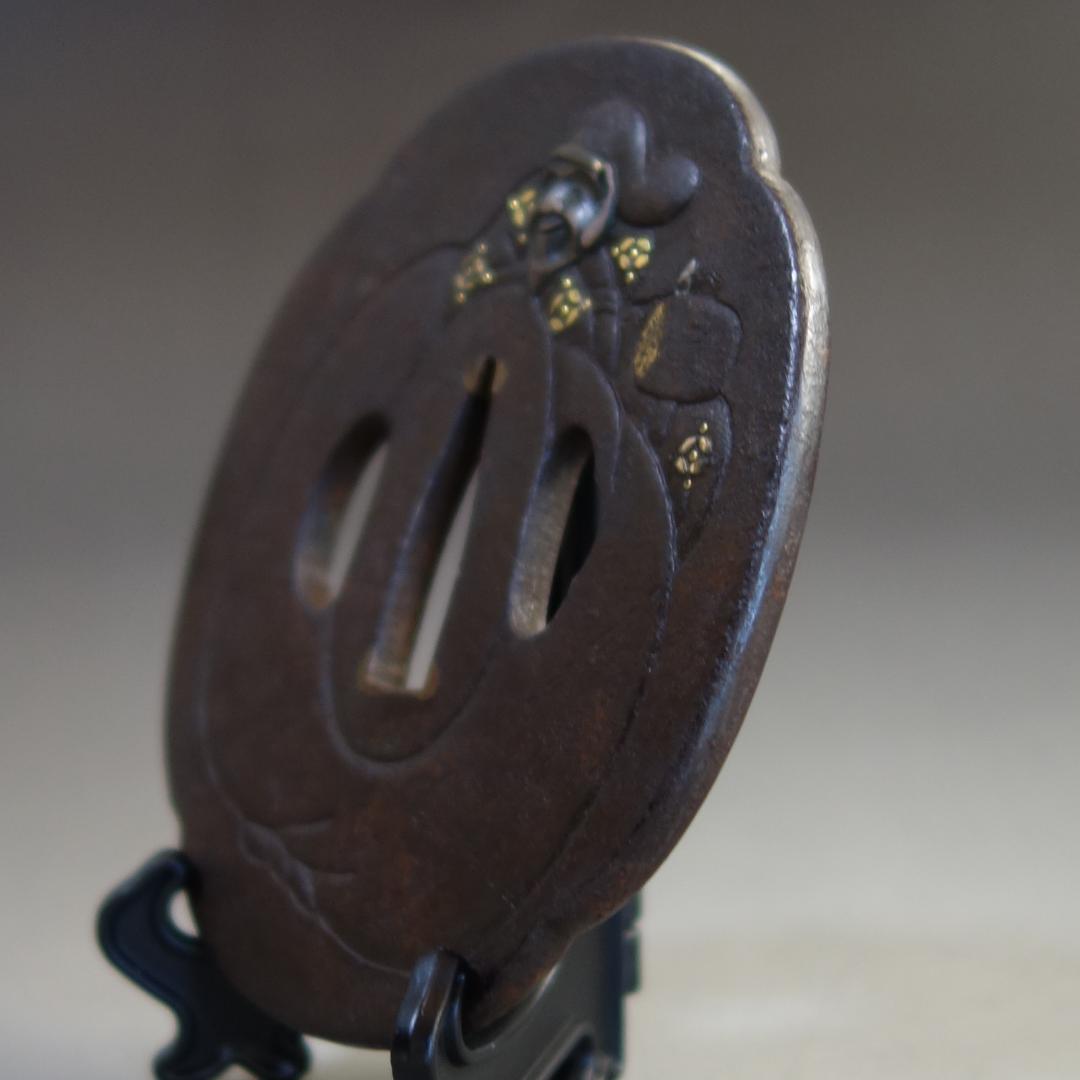 【 大黒天図鍔 】 鍔 鐔 鉄地 象嵌 刀装具 武具 骨董 アンティーク