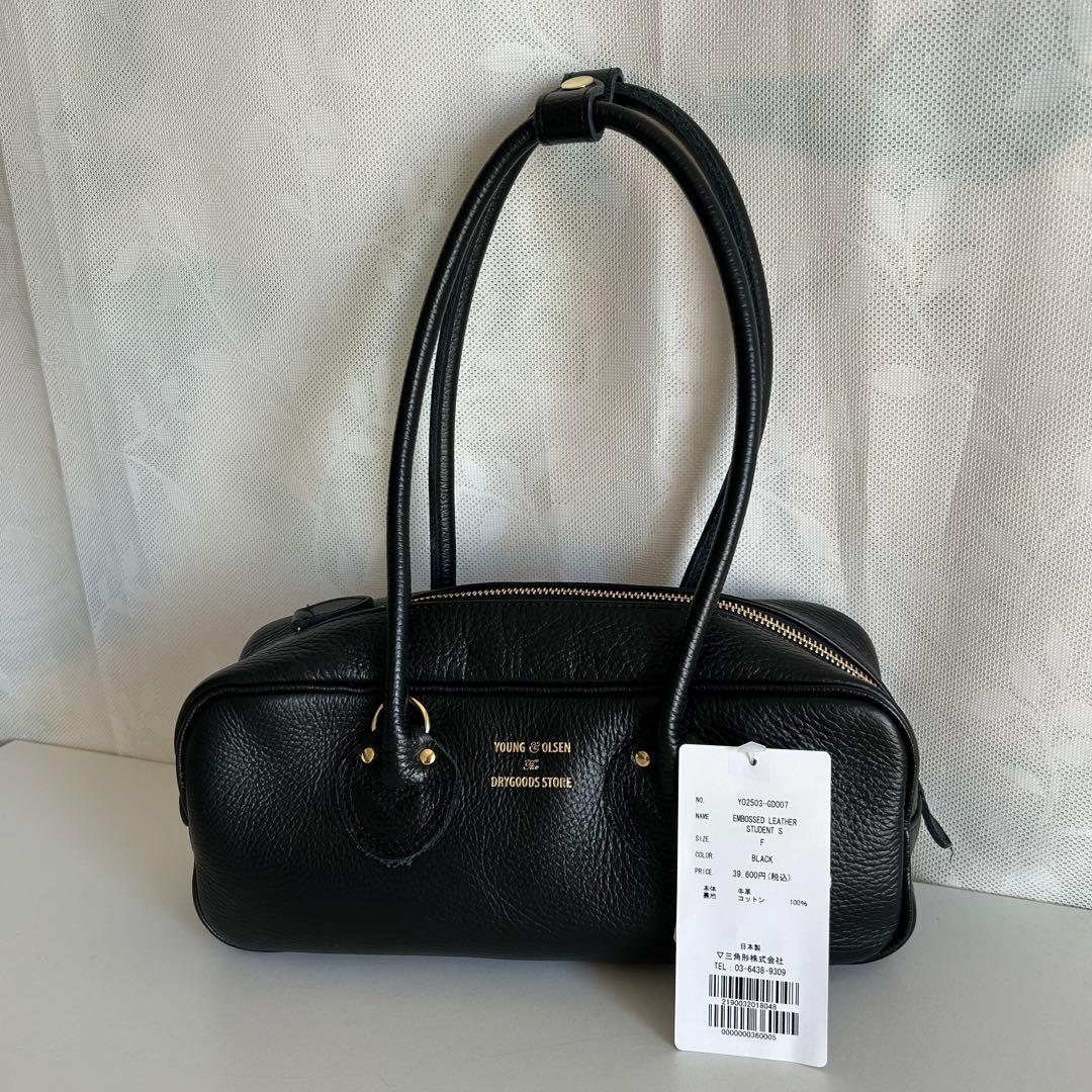 今季ヤングアンドオルセン黒レザーバッグ（定価39600 のお品)美品です
