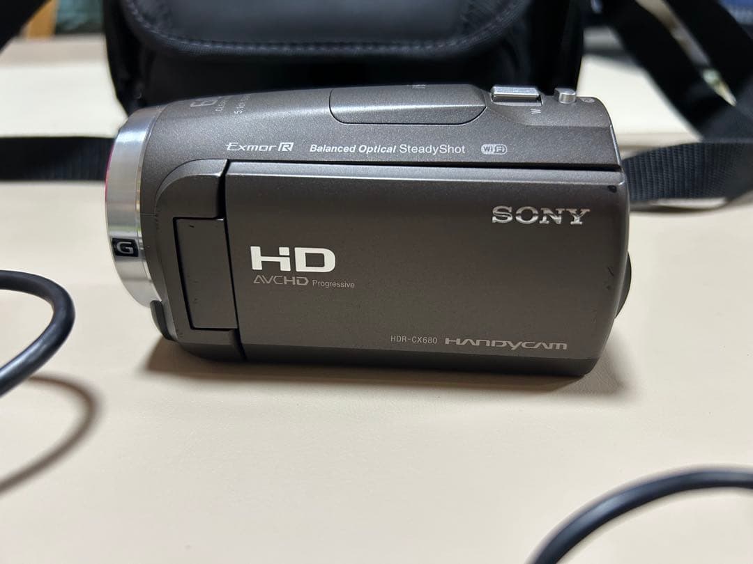 SONY ビデオカメラ 本体 バッテリー2個付き