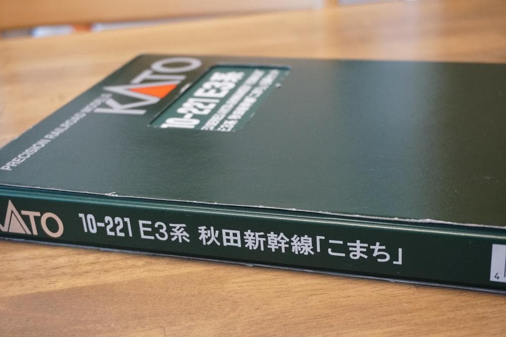 KATO E3系 秋田新幹線 30周年記念 桜ラッピング仕様 6両編成セット