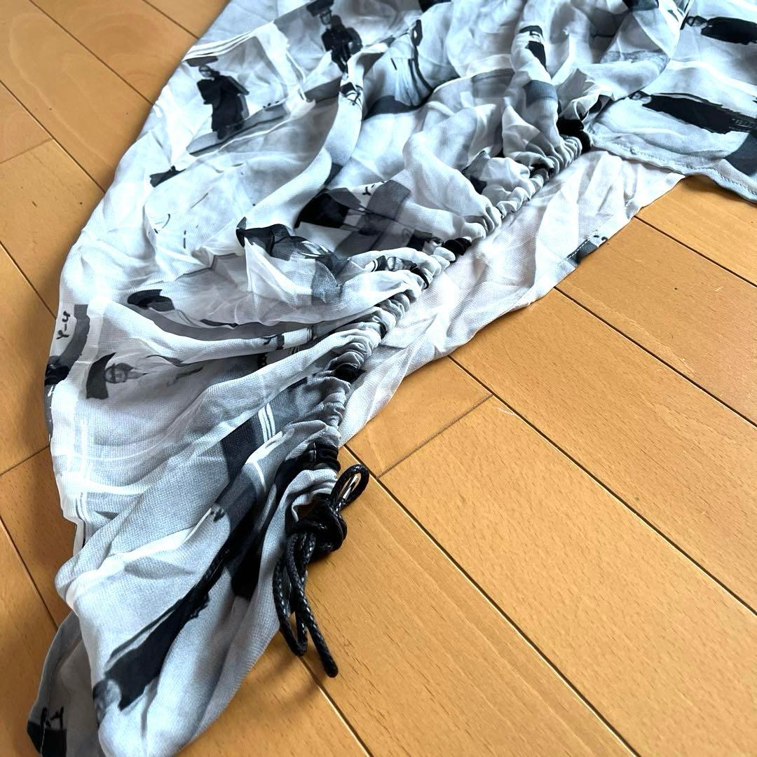 リミフウ　写真プリント　グレー ブラック スカート