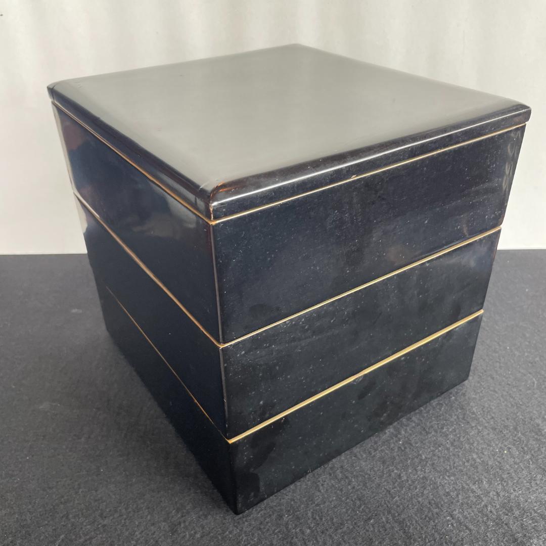 天然木 溜無地 五段重 蓋二枚 内朱塗 重箱 木箱入 木製 漆器 漆芸 骨董