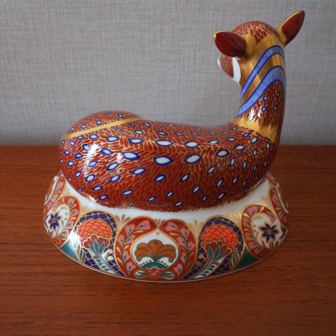 ロイヤルクラウンダービー／限定品フィギュリン／バンビ／鹿の置物