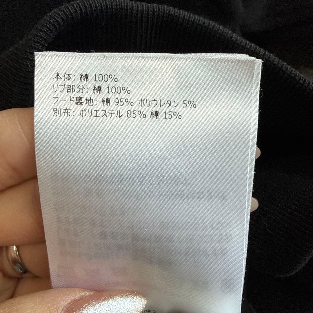 【サン】MONCLER グレー フード付きパーカー