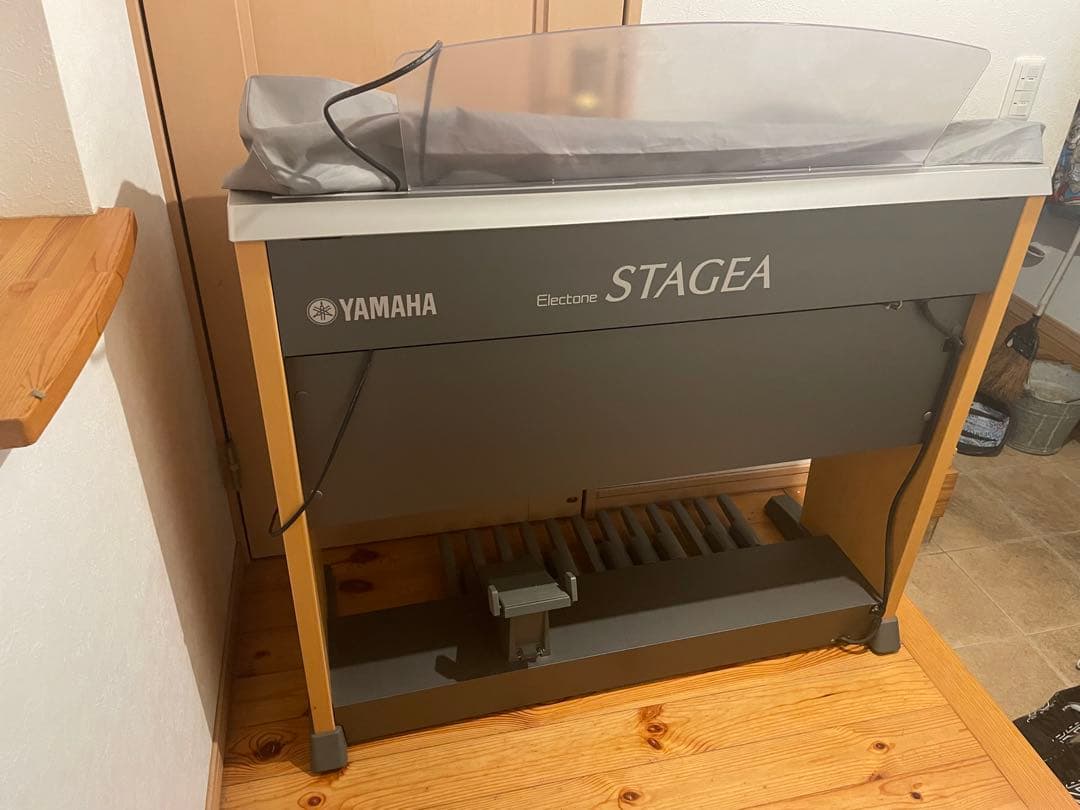 エレクトーン ELB-01 2006年製 ※引き取り限定 エレクトーン ELB-01R 61