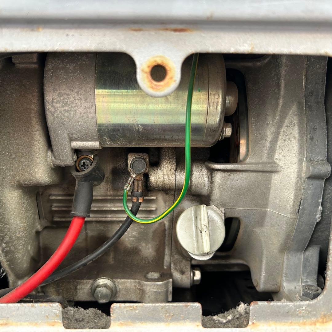 【状態良好】発電機　SHINDAIWA　IEG2800M　2.8kVA