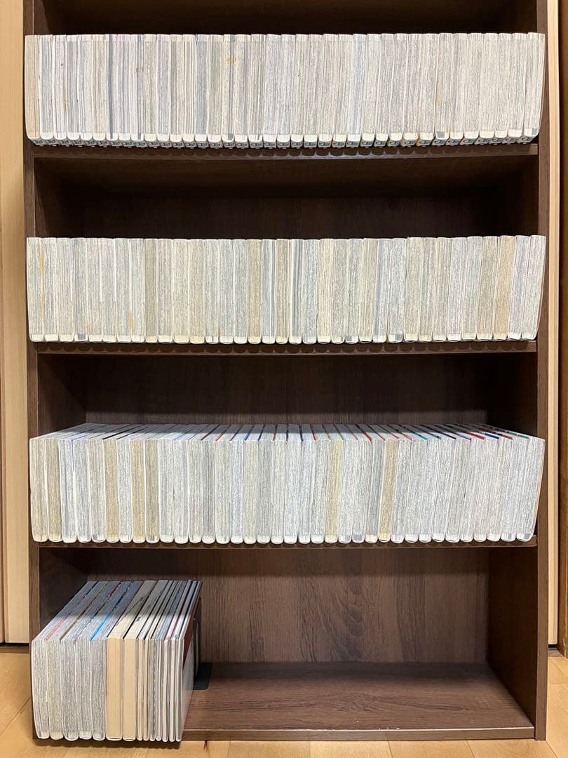 ONE PIECE 1巻〜113巻 全巻セット＋関連本9冊セット