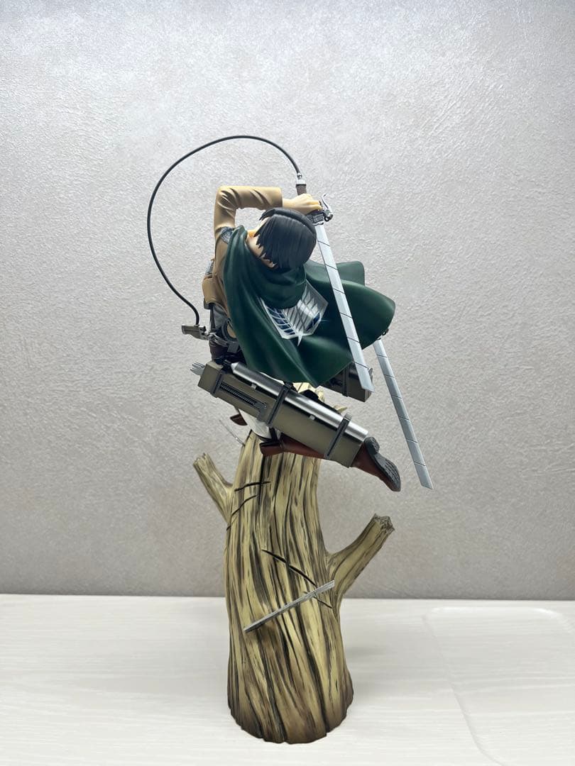 進撃の巨人　リヴァイ　コトブキヤ　スケールフィギュア
