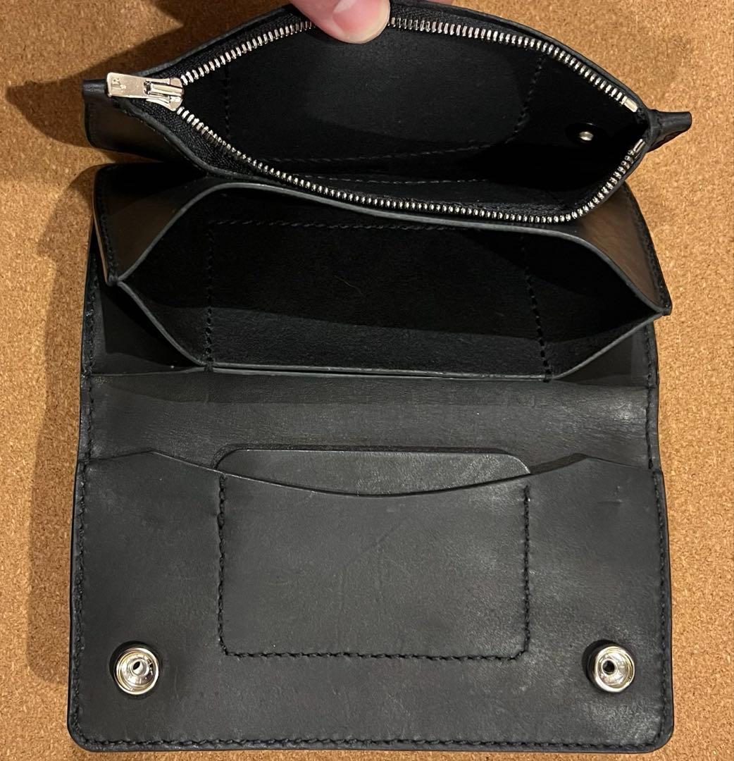 トラッカーウォレット NEWスタッズパターン　 赤✖️黒