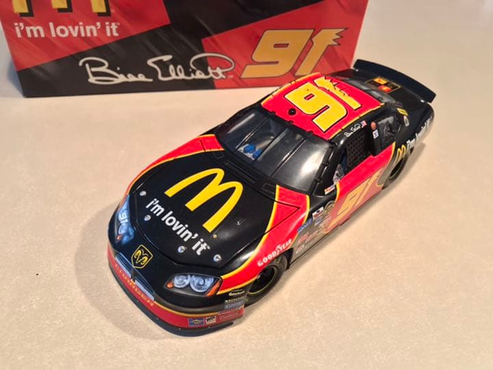Nascar 1/24 Action ♯ 91 Mcdonald‘s 50th