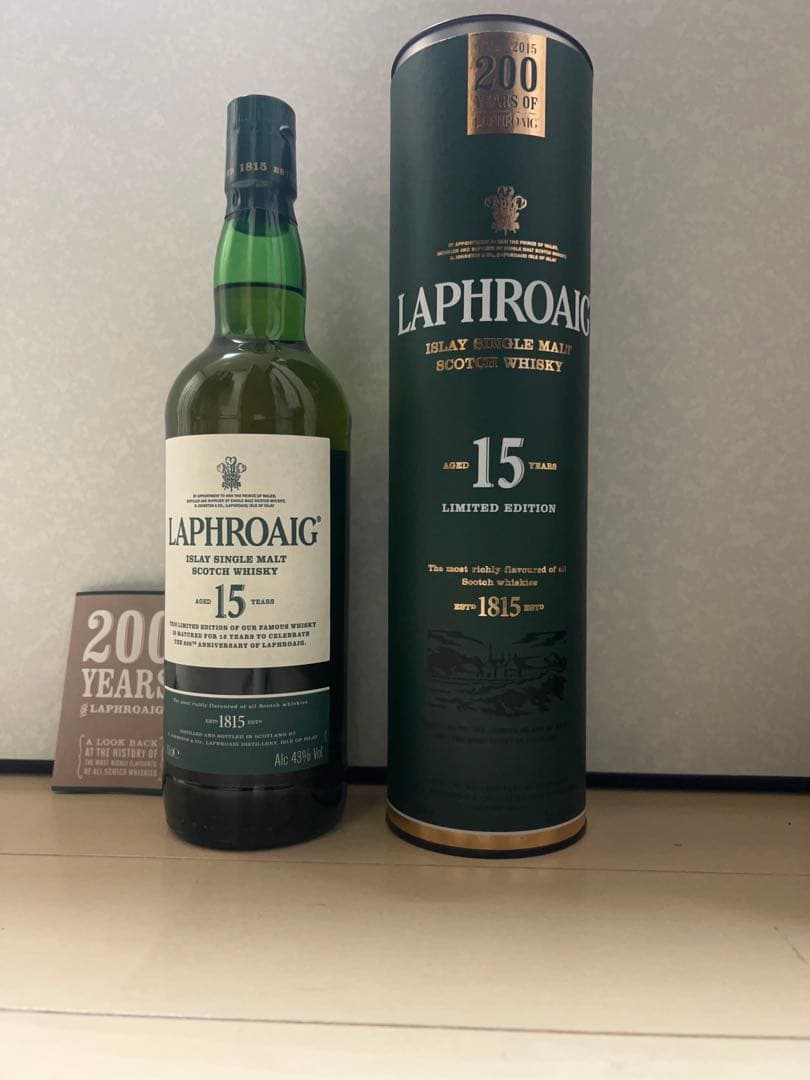 ラフロイグ１５年　２００周年記念ボトル　７００ｍｌ　４３度 ラフロイグ15年 200周年 ラフロイグ15年 200周年記念ボトル 700ml 43度