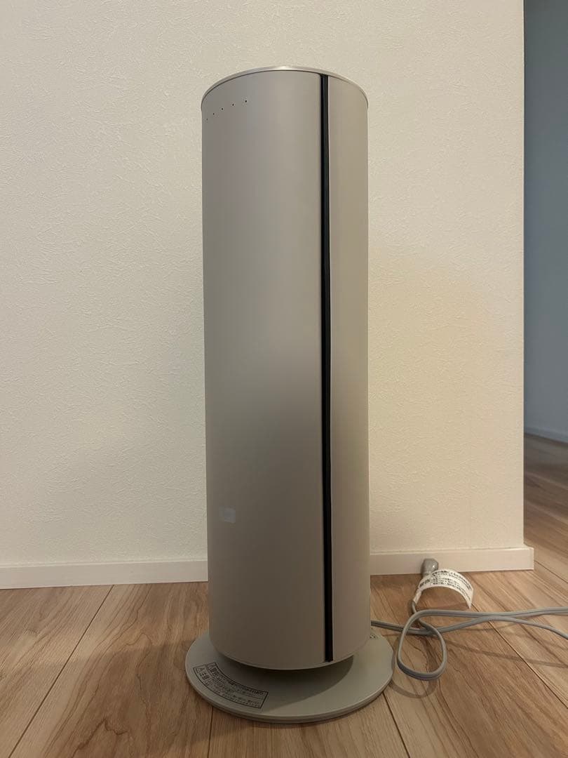 リモコン付きナノイーX搭載ファンヒーター Hot＆Cool【人感センサー】