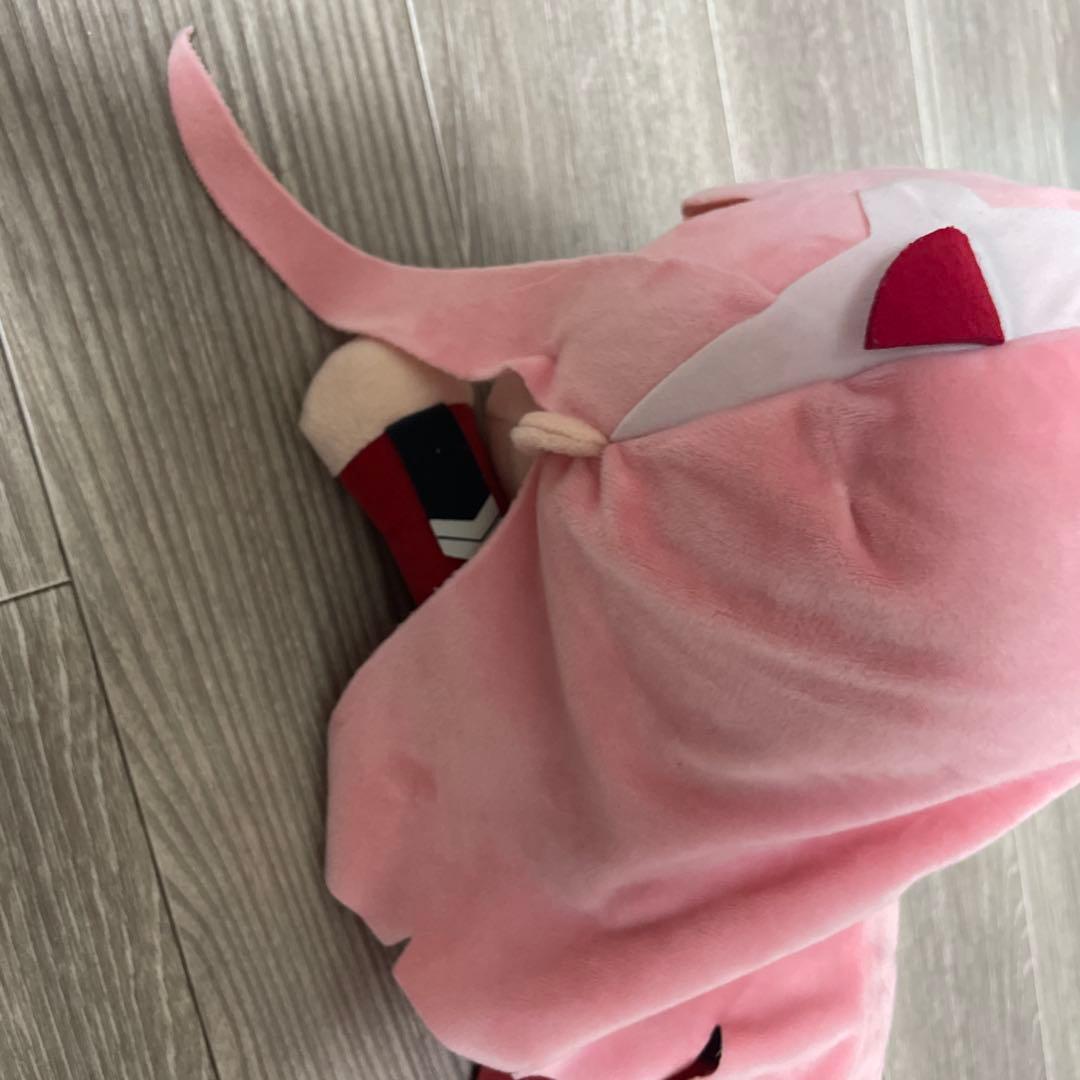 メガジャンボ寝そべりぬいぐるみ”ゼロツー” 「ダーリン・イン・ザ・フランキス」