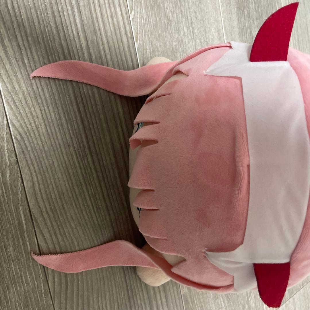 メガジャンボ寝そべりぬいぐるみ”ゼロツー” 「ダーリン・イン・ザ・フランキス」