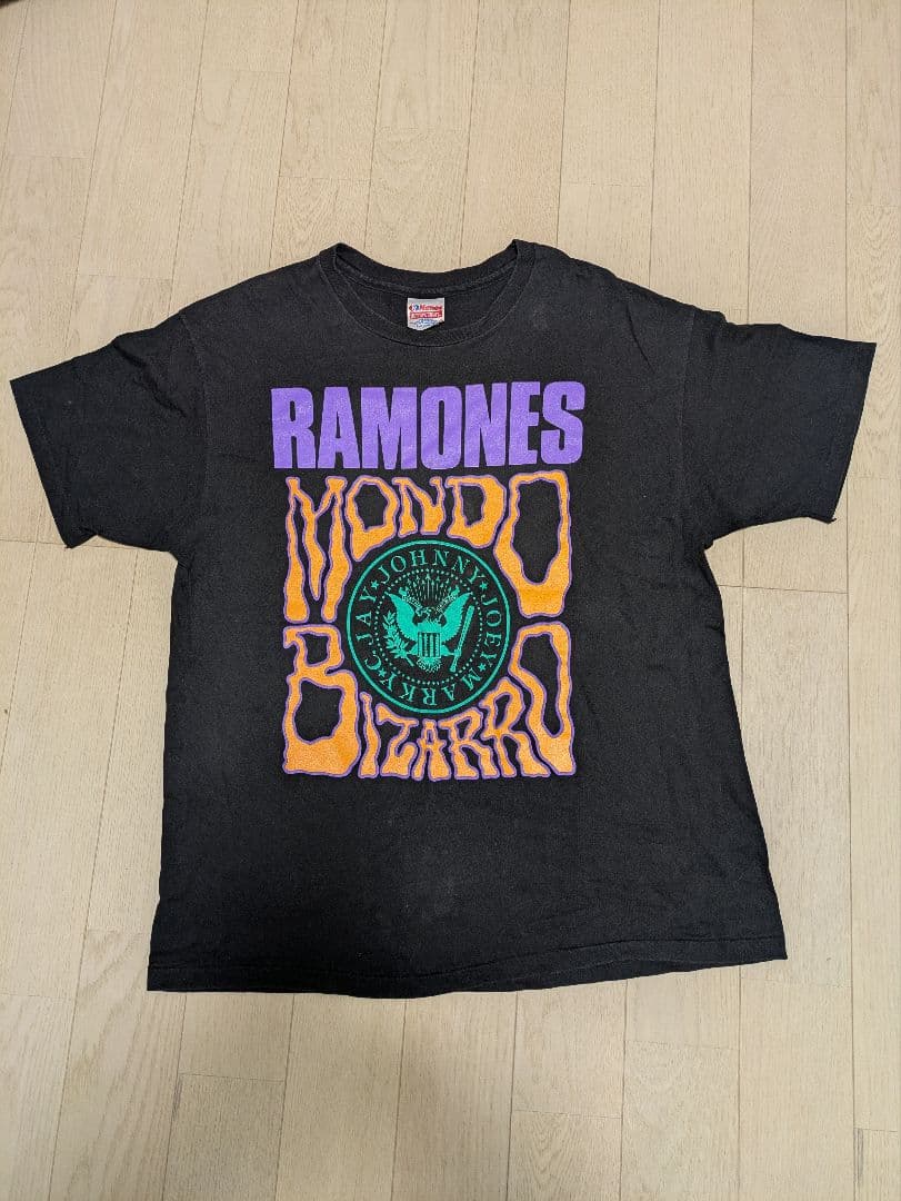 90’s RAMONES　モンドビザーロ　ヴィンテージTシャツ 90's RAMONES モンドビザーロ ヴィンテージTシャツ - メルカリ
