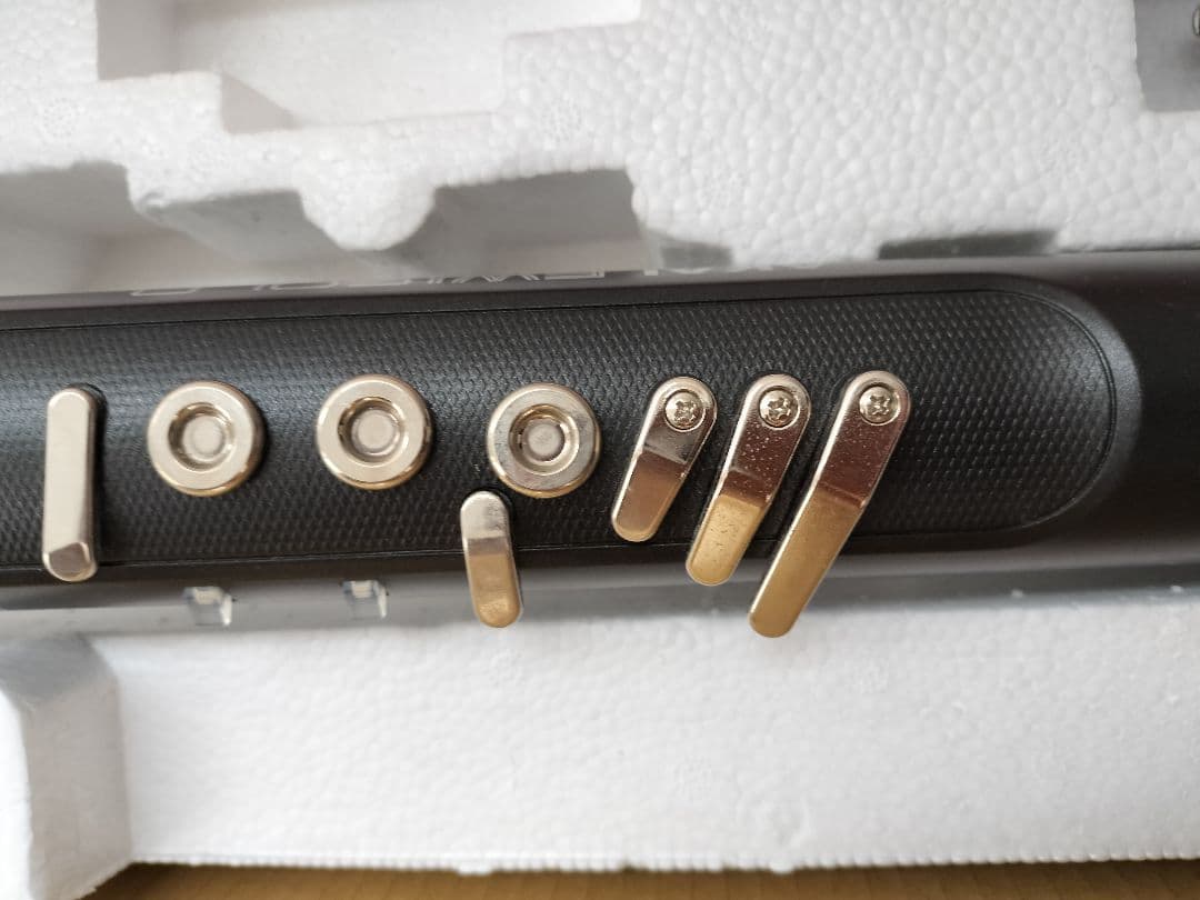 美品 アカイ AKAI EWI SOLO スタンド、ケース他付属品付き