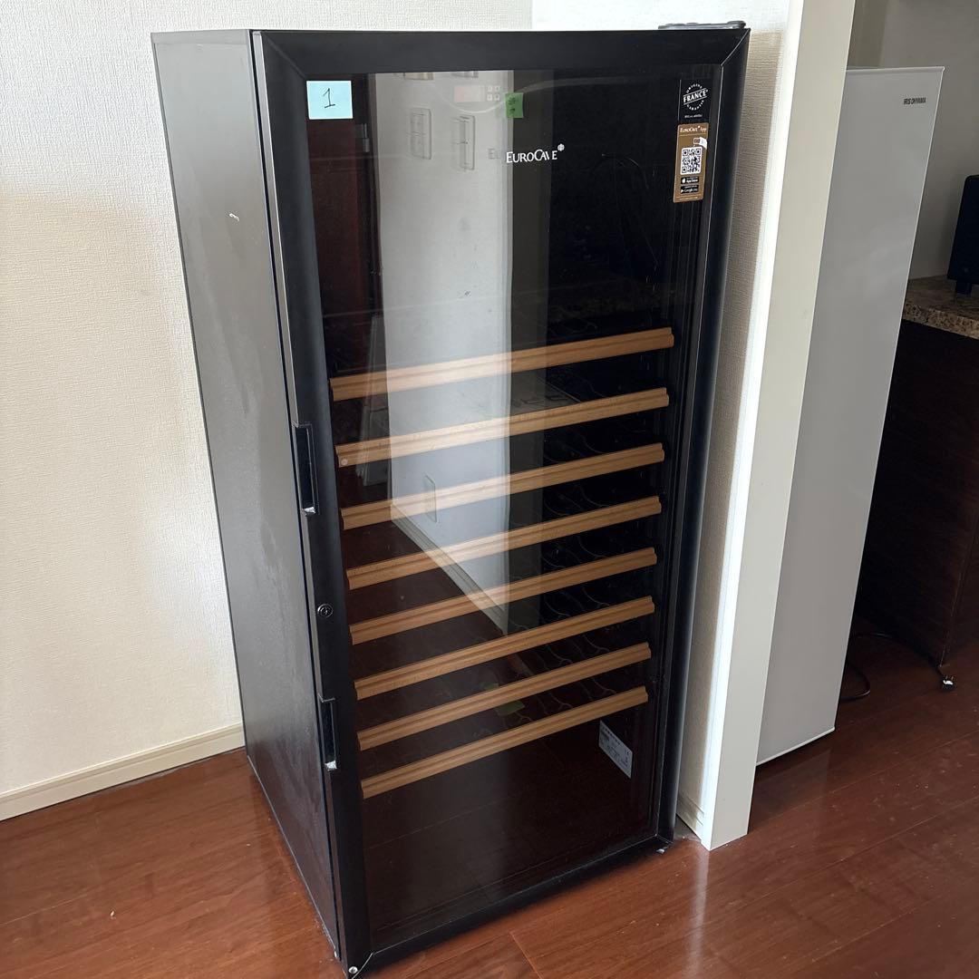 ワインセラー ユーロカーブ EuroCave V166 Revelation ｜ EUROCAVE 【 ユーロカーブ 】
