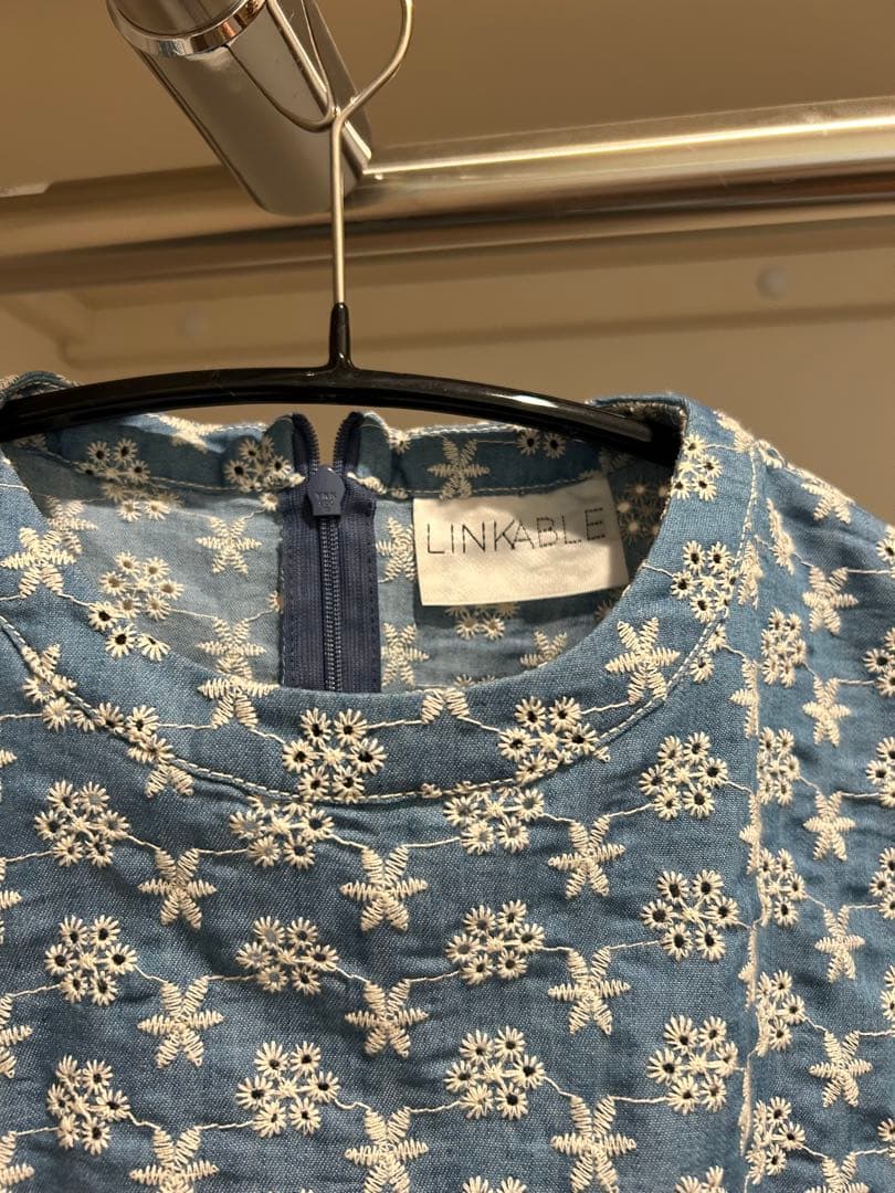 【nammi 】LINKABLE デニムエンブロイダリートップス(ブルー)