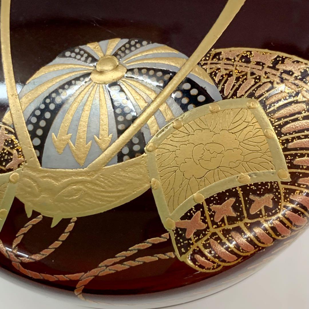 【平棗　兜にあやめ】新井司峰　共箱　溜塗