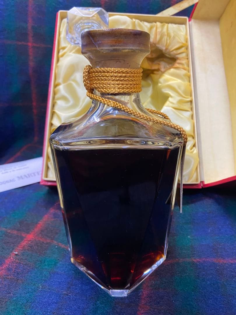 マーテル コルドン ブルー バカラ クリスタル 700ml コニャック 箱付き