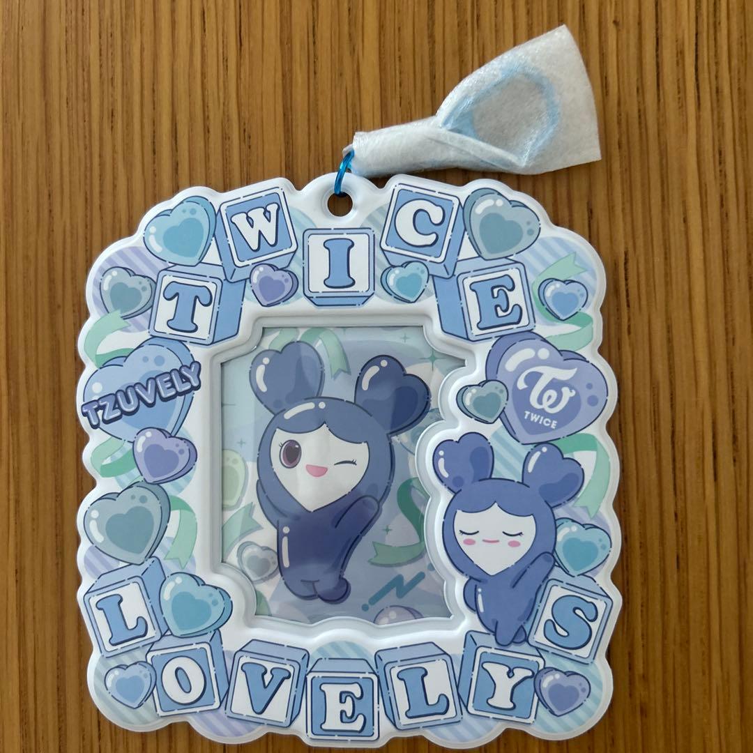 TWICE カードホルダー ツブリー TZUVELY ツウィ TZUYU - メルカリ