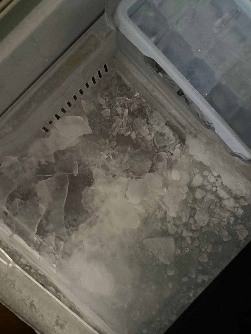 【送料込】MITSUBISHI 冷蔵庫 MR-P15E-B 2020年製　訳あり