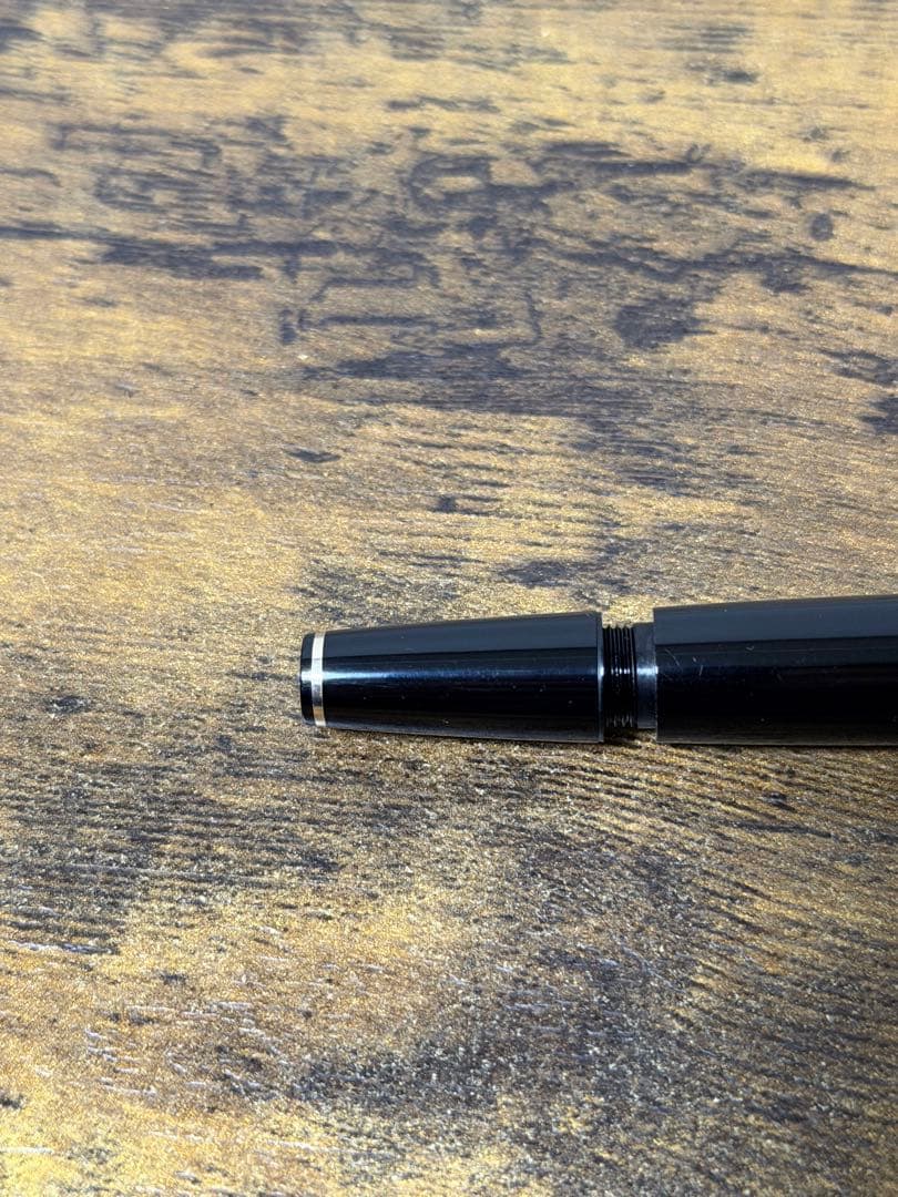 未使用に近い　1960年代　モンブラン　14 万年筆 18金　ゴールド　細字