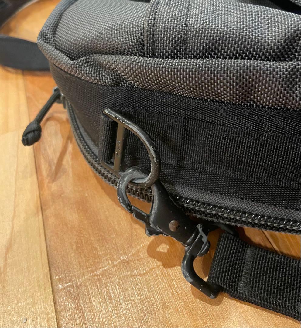 BRIEFING トゥモローランド　ビジネスバッグ グレー