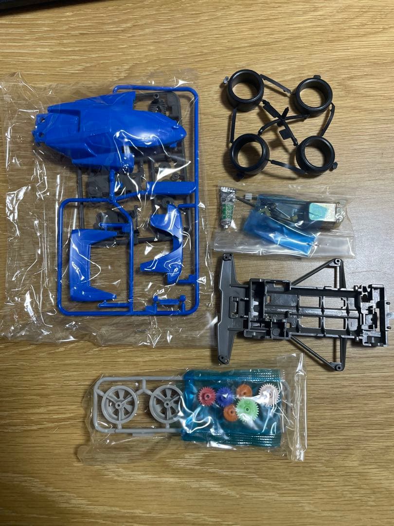 未組立 レーサーミニ4駆シリーズNO.40 エアロソリチュード