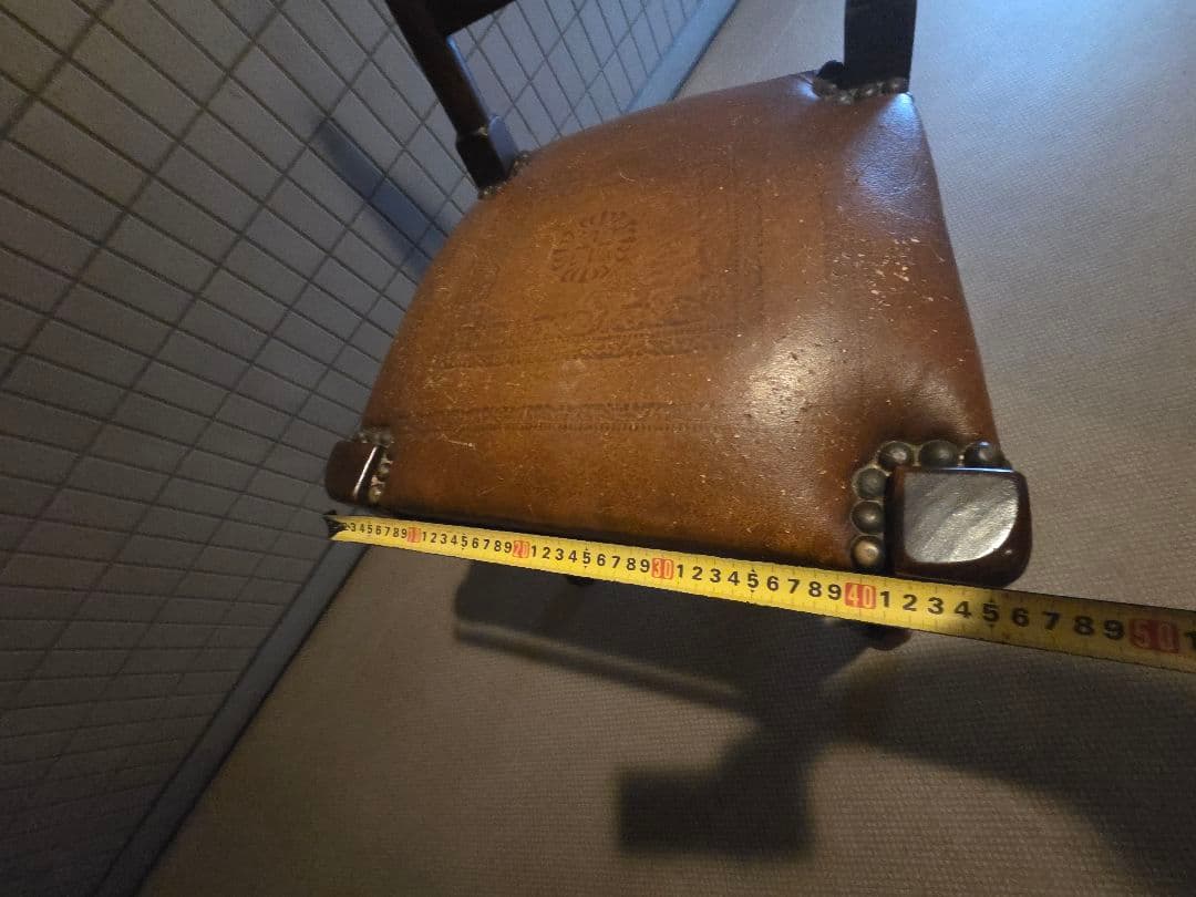 希少 セオドア アレクサンダー？ 木製スピンドルバック椅子 高さ約100cm