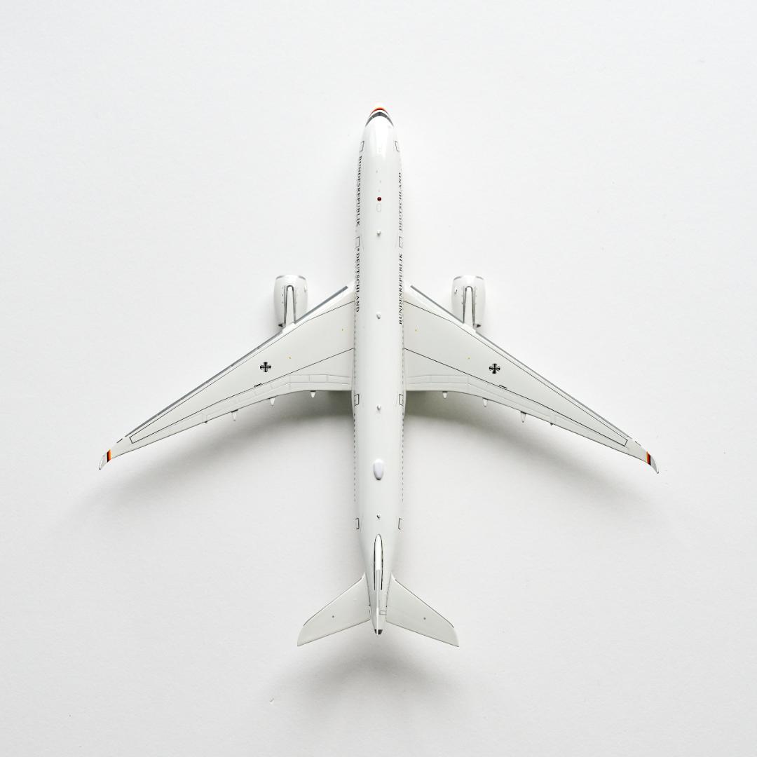 ドイツ 政府専用機 A350-900 Aviation 1/400