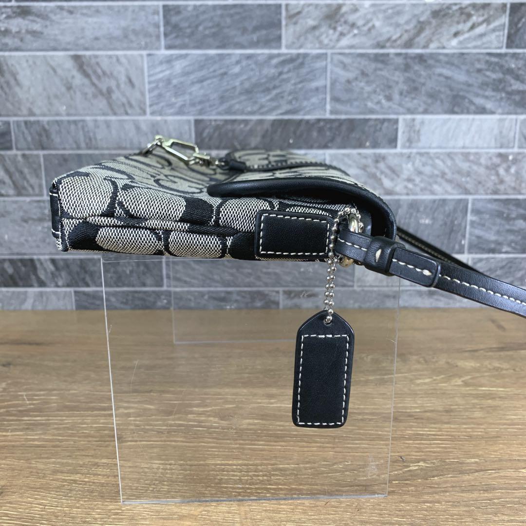 FROM JAPAN公式アカウント01　COACH シグネチャー ワンショ