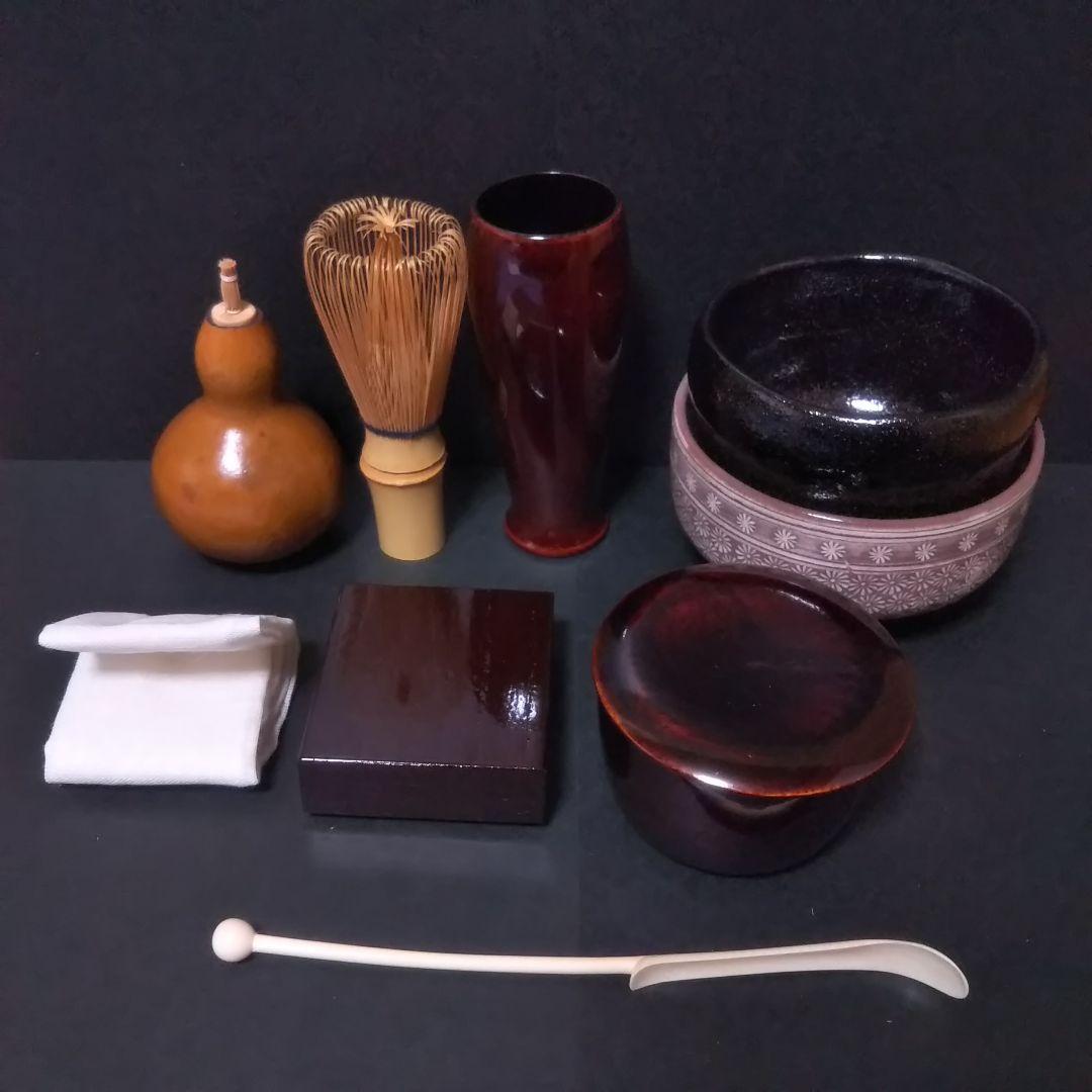 御所籠(茶碗 大津袋 平棗 茶巾箱 仕覆 茶筅筒 振出 網袋 茶杓 古帛紗)外箱