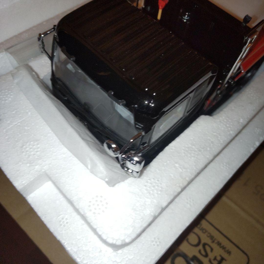 UDトラックス　クオンダンプトラック　1/43