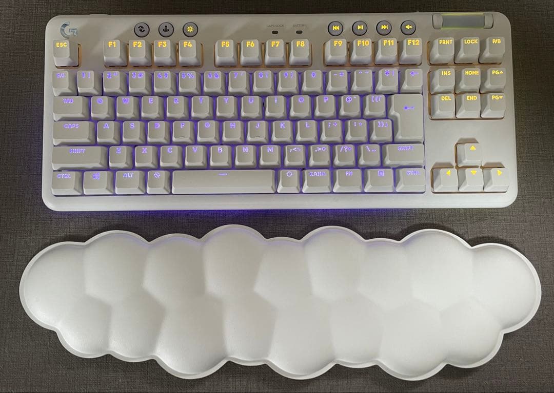 新品未開封】ロジクール G715 ワイヤレスキーボード+雲パームレスト