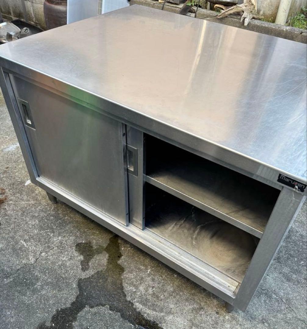 送料込み ステンレス スライドドア収納キャビネット 収納棚 扉付き