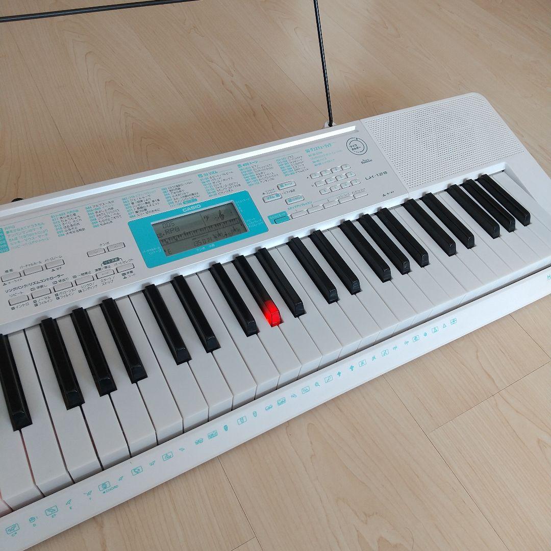 ☆★CASIO LK-128 ホワイト電子キーボード☆★