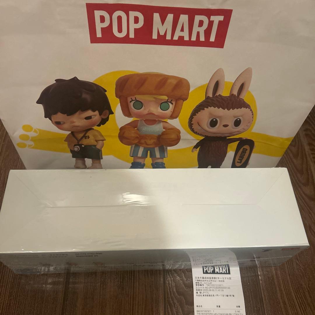 ぬいぐるみ・マスコット A POP MART THE MONSTER PIN FOR LOVE