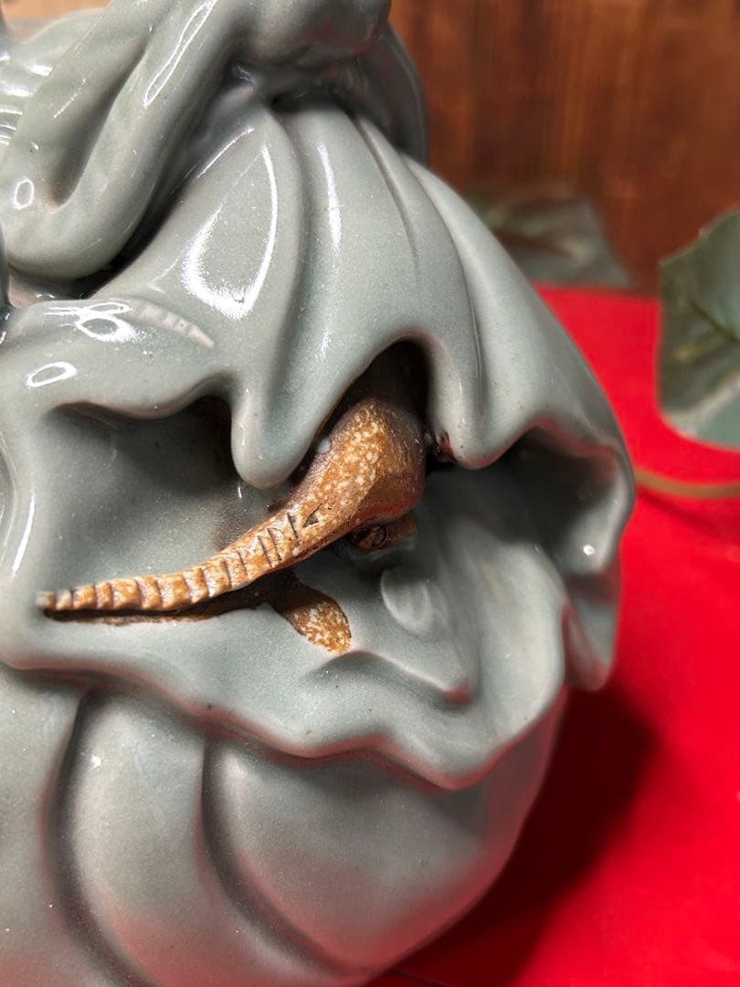 福の神と猫の陶器彫刻 九谷焼 福の神と猫の陶器彫刻 九谷焼 福の神と猫