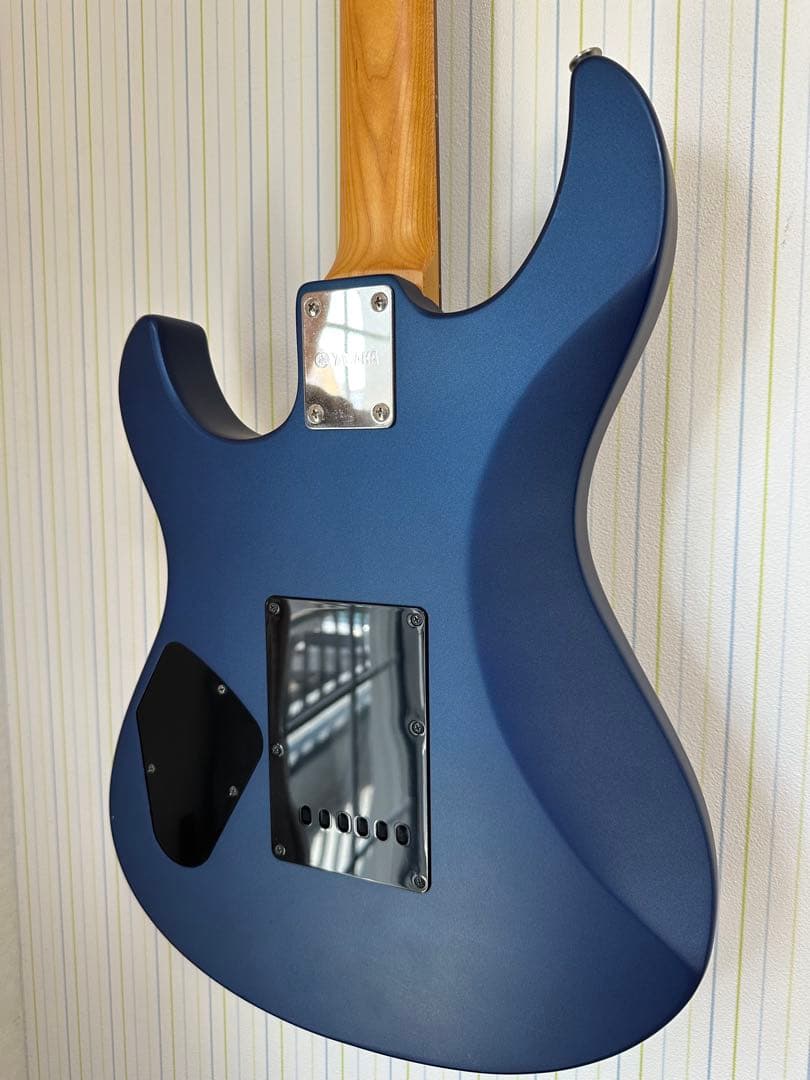 ヤマハ　パシフィカ　YAMAHA PAC612VIIX MSB