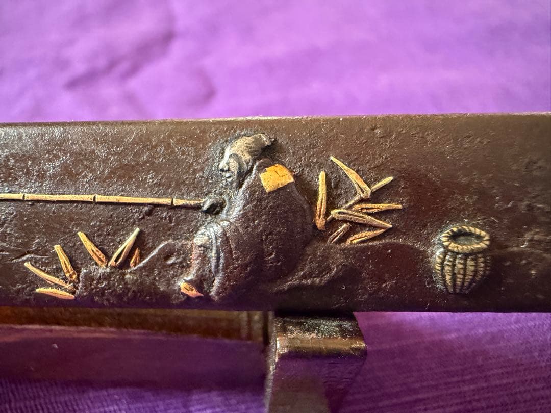 江戸後期　鉄地棒小柄象嵌色絵　太公望図　鞘付珍品（日本刀装具小刀目貫鐔鐔拵笄馬針