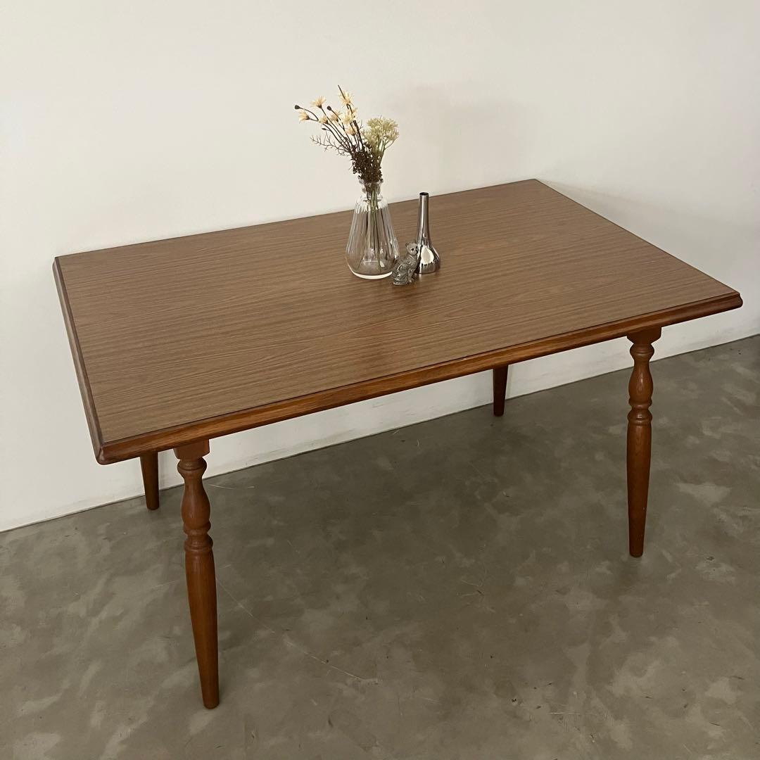 レトロ　アンティーク　古家具　キツツキ　カリモク　ダイニング　ろくろ脚　ろくろ足