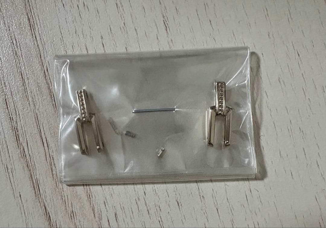 10万から値下げしました！』agete 腕時計