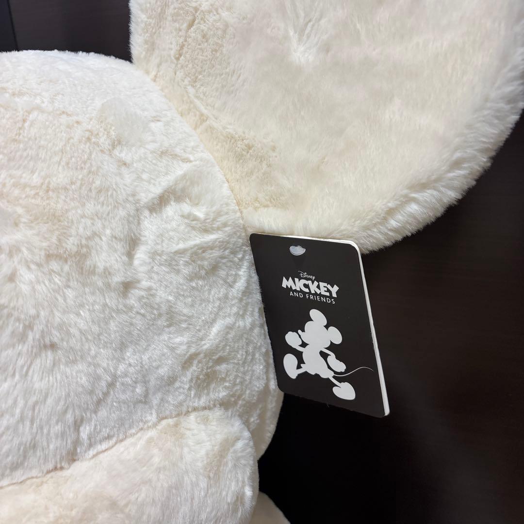 ホワイト ミッキーマウス ぬいぐるみ